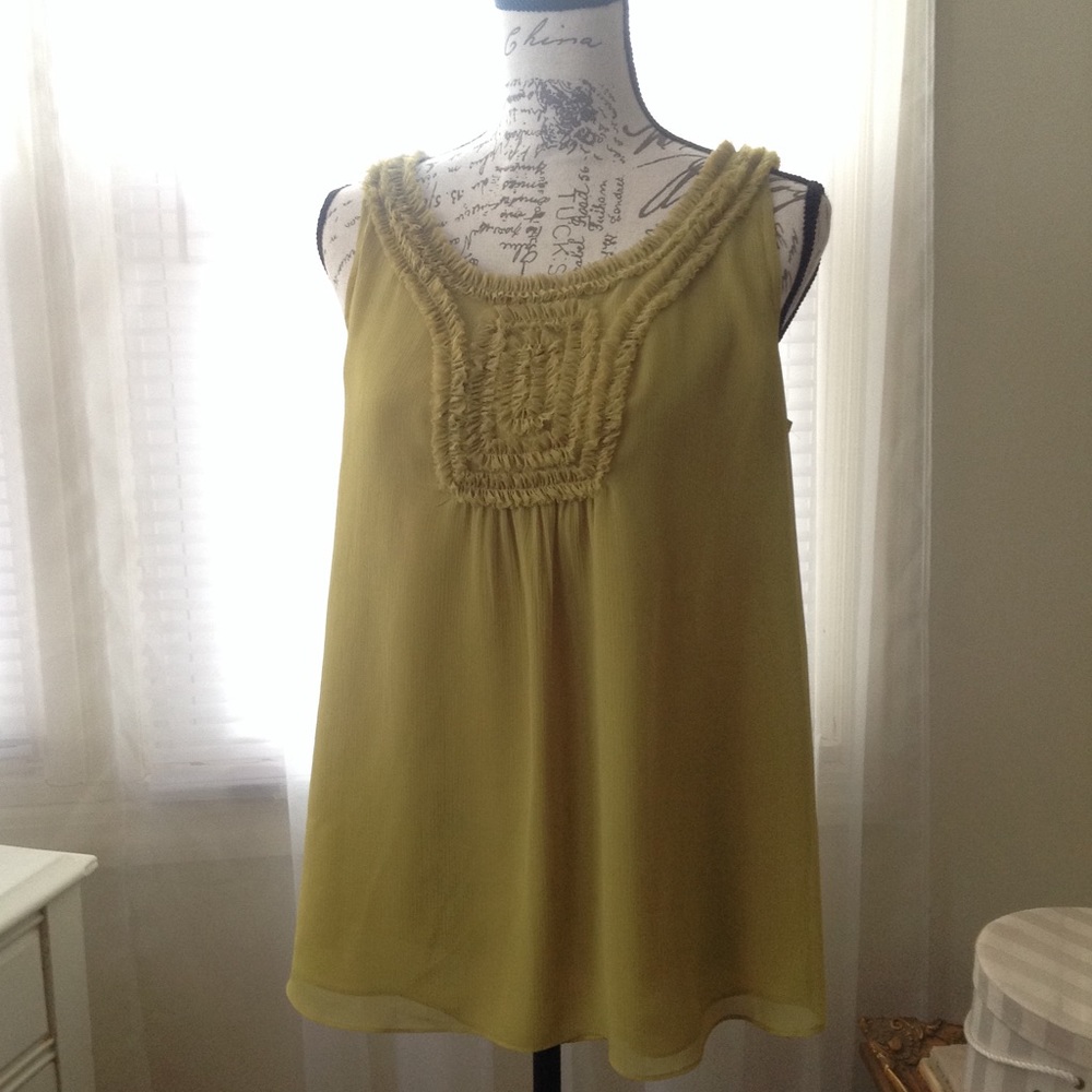 Anne Klein dressy sleeveless top. - Picture 1 of 5